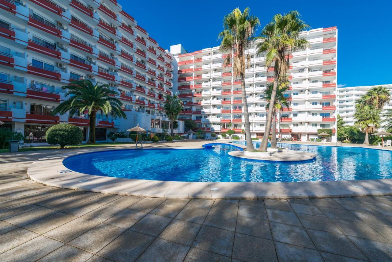 Bright With Views In The Siesta Building In Puerto *