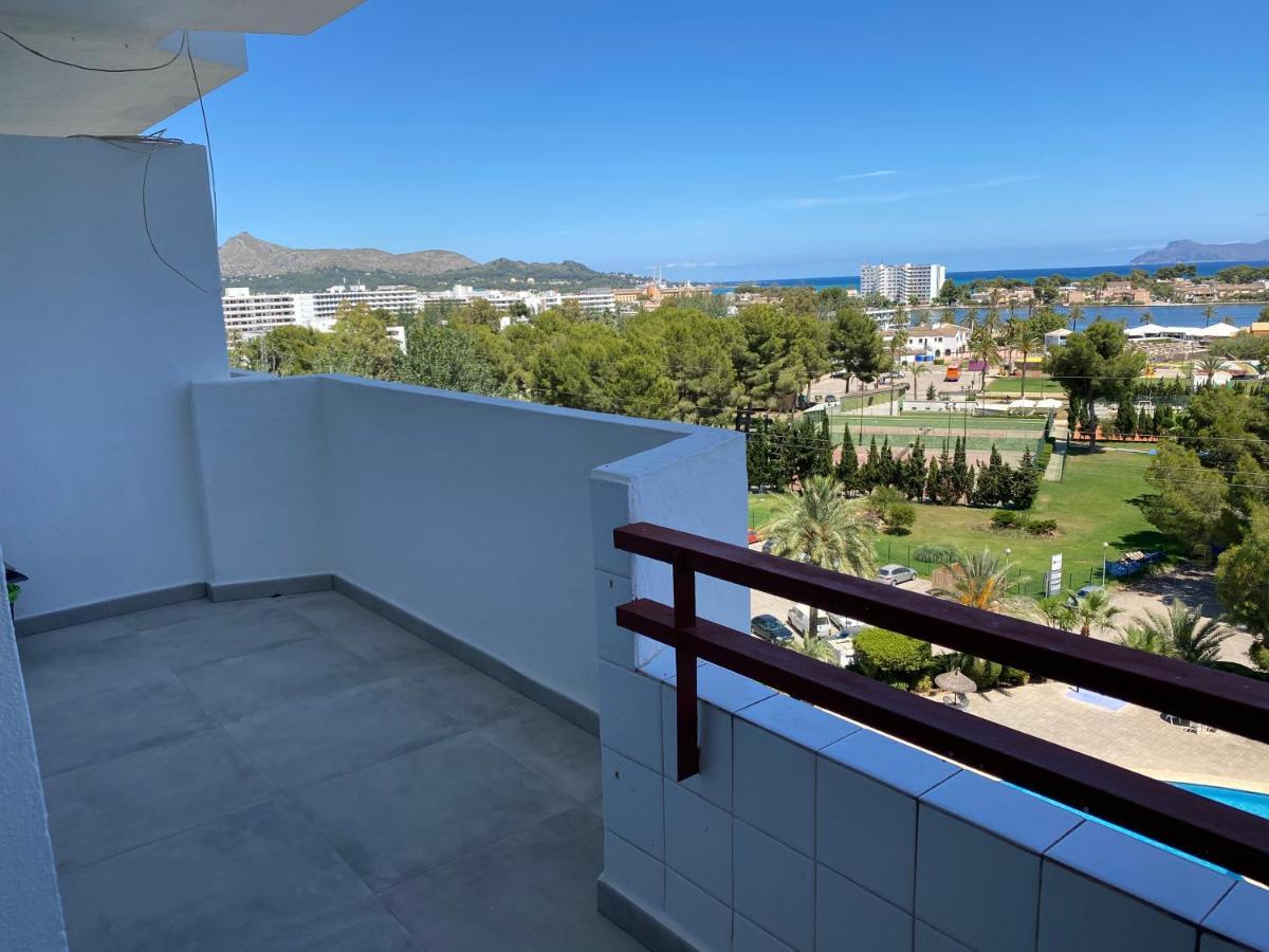 Apartment Bright With Views In The Siesta Building In Puerto Alcudia (Mallorca)
