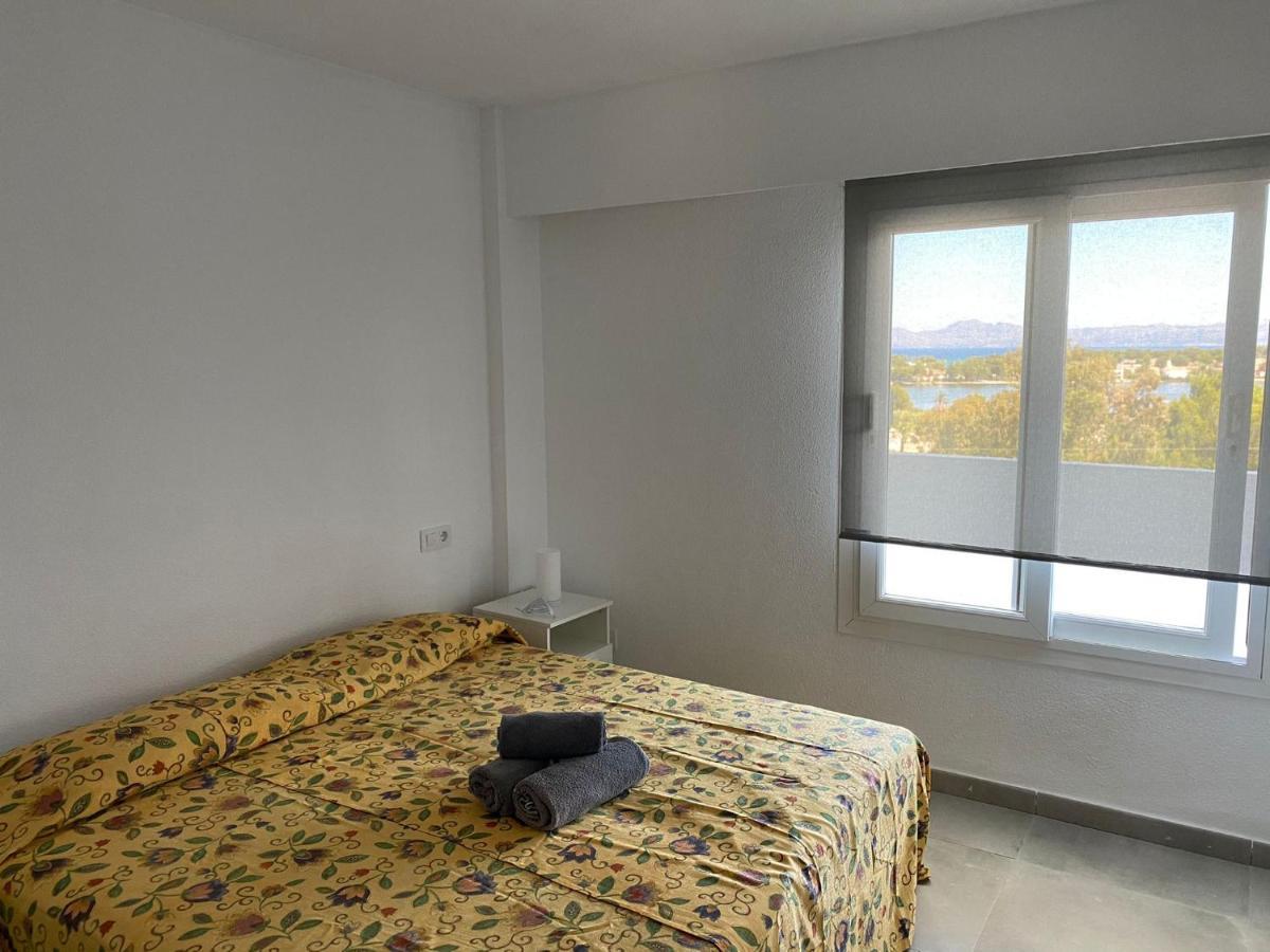 Bright With Views In The Siesta Building In Puerto Alcudia (Mallorca)